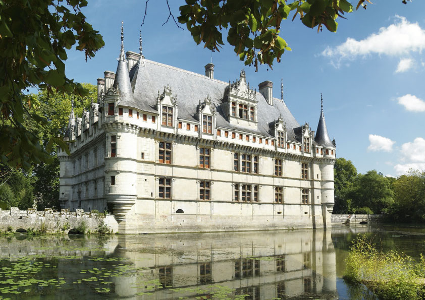 Family day trips from Paris_CHÂTEAU D’AZAY-LE-RIDEAU_Tapsy Blog